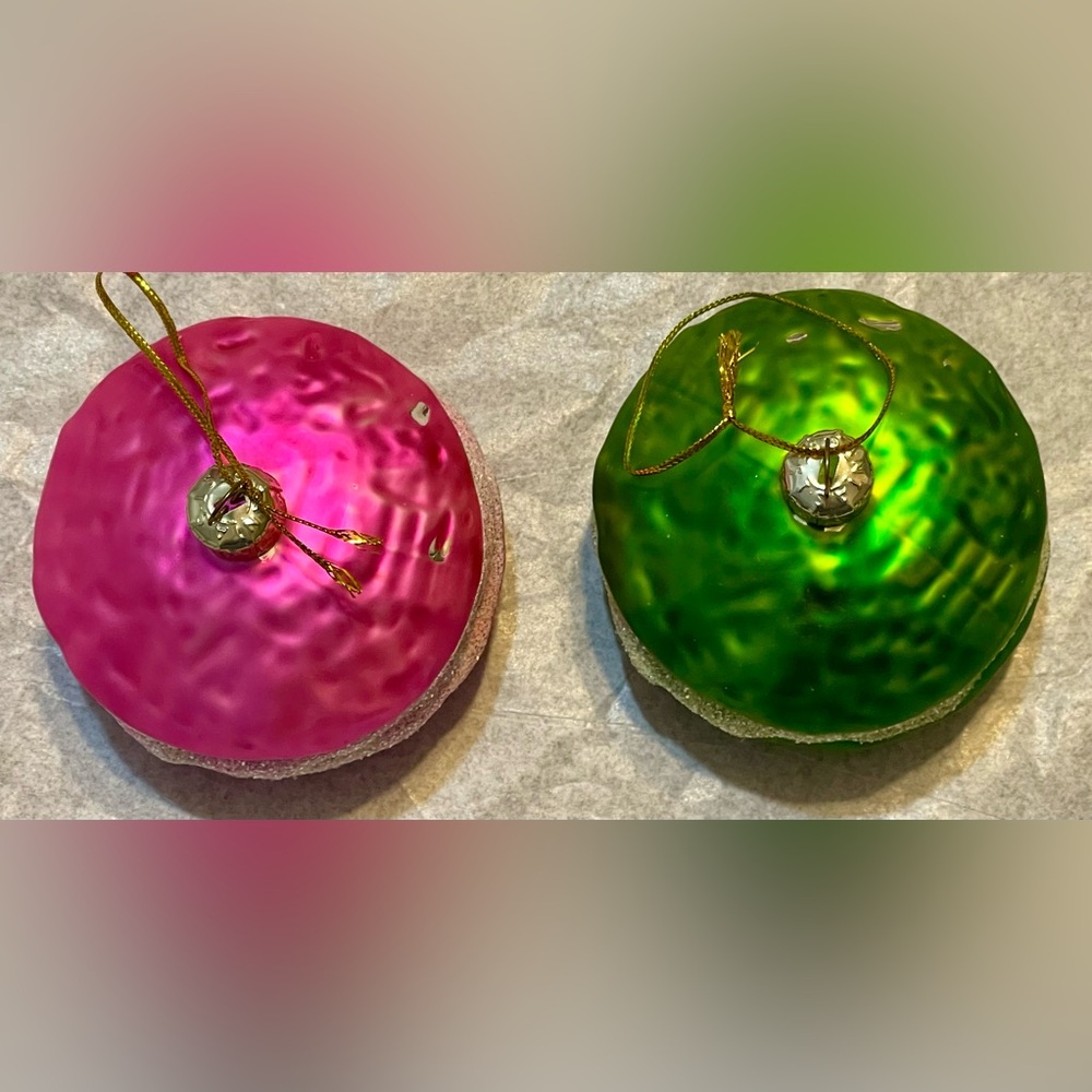 Elegant Glass Pink and Green Macadamia Nuts with White Glitter Middle (2)